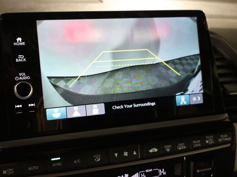 Used 2026 Honda Odyssey Sport-L image 9