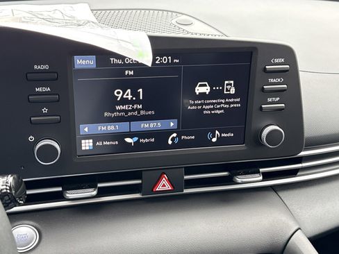 New 2026 Hyundai Elantra Blue image 21