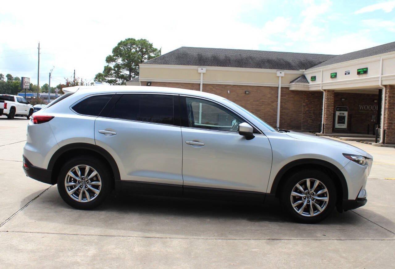 Used 2017 MAZDA CX-9 Touring FWD image 1