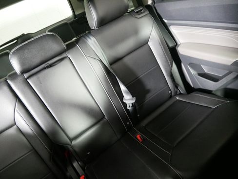 Certified 2023 Volkswagen Atlas SE w/ Panoramic Sunroof Package image 14