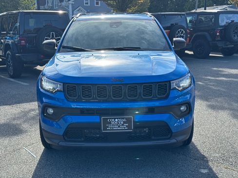 New 2026 Jeep Compass Latitude image 39
