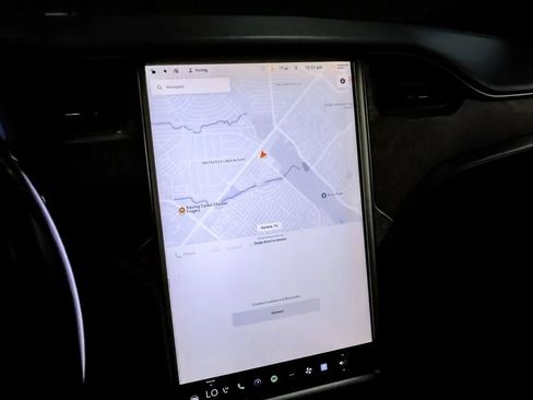 Used 2020 Tesla Model X Long Range AWD/4WD image 32