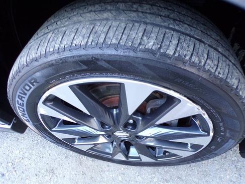 Used 2019 Nissan Sentra SR image 48