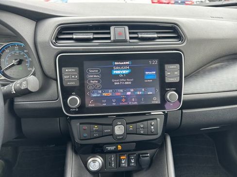 Used 2024 Nissan Leaf SV Plus image 22