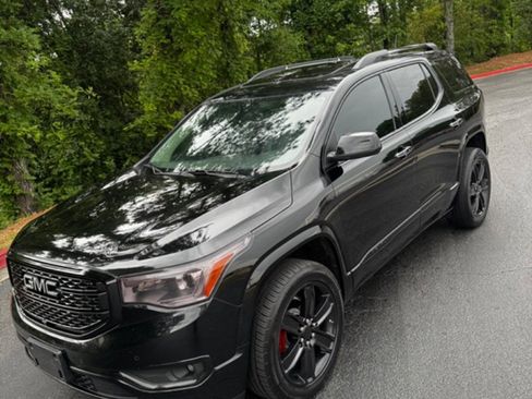Used 2017 GMC Acadia Denali w/ Technology Package AWD/4WD image 30