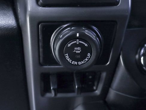 Used 2019 Ford F150 XLT w/ Equipment Group 302A Luxury AWD/4WD image 36