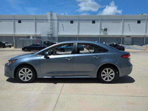 Used 2024 Toyota Corolla LE FWD image 9