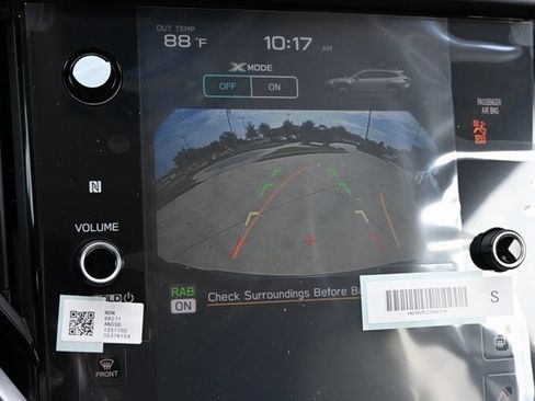 New 2025 Subaru Outback Limited image 25