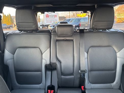 Used 2024 Ford Bronco Black Diamond w/ Sasquatch Package image 23