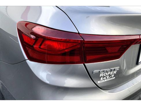 Used 2024 Kia Forte LXS w/ LXS Technology Package image 26