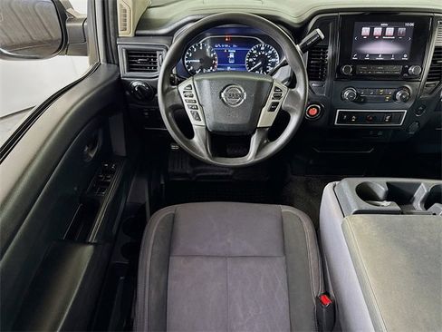 Used 2022 Nissan Titan S w/ S Utility Package image 18