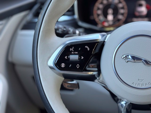 New 2026 Jaguar F-PACE R-Dynamic S AWD/4WD image 25