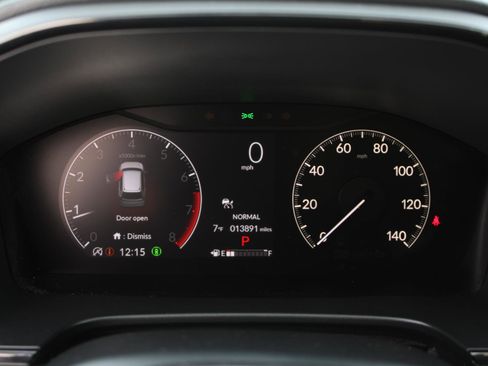 Used 2024 Honda CR-V LX image 11