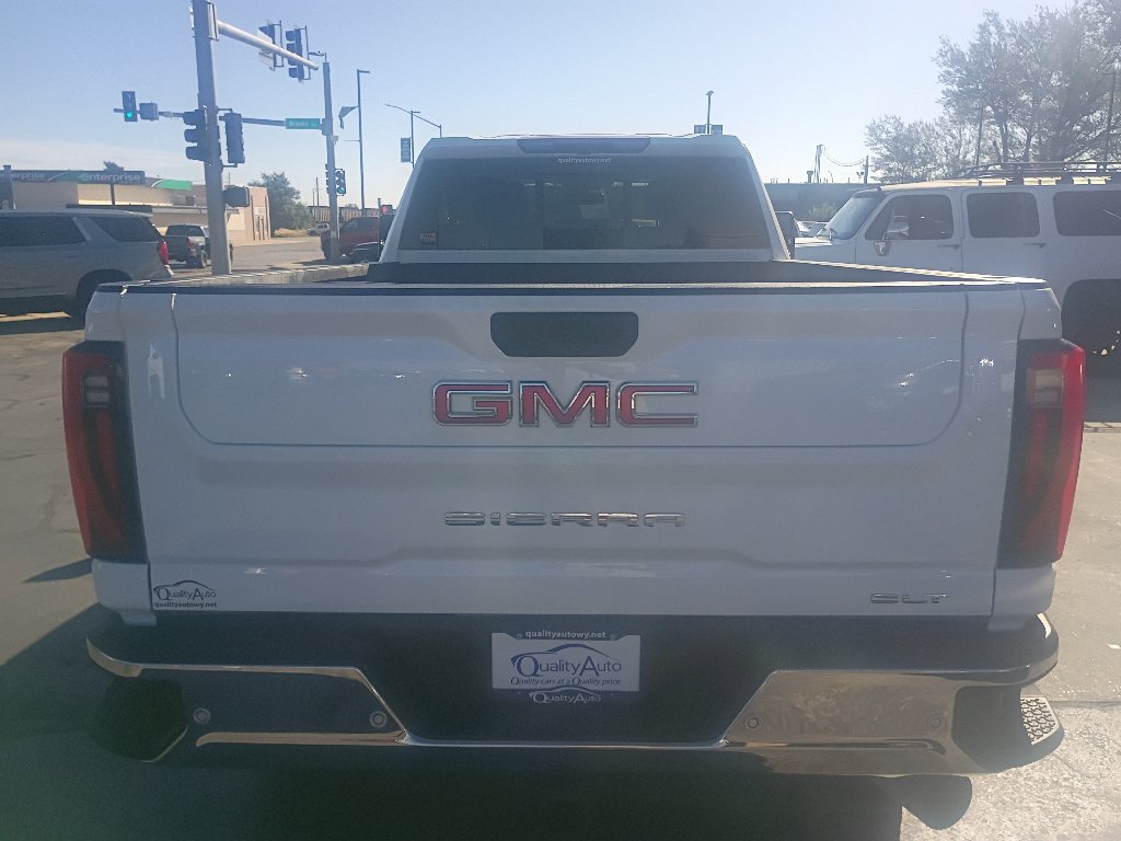 Used 2025 GMC Sierra 3500 SLT w/ SLT Premium Package AWD/4WD image 7