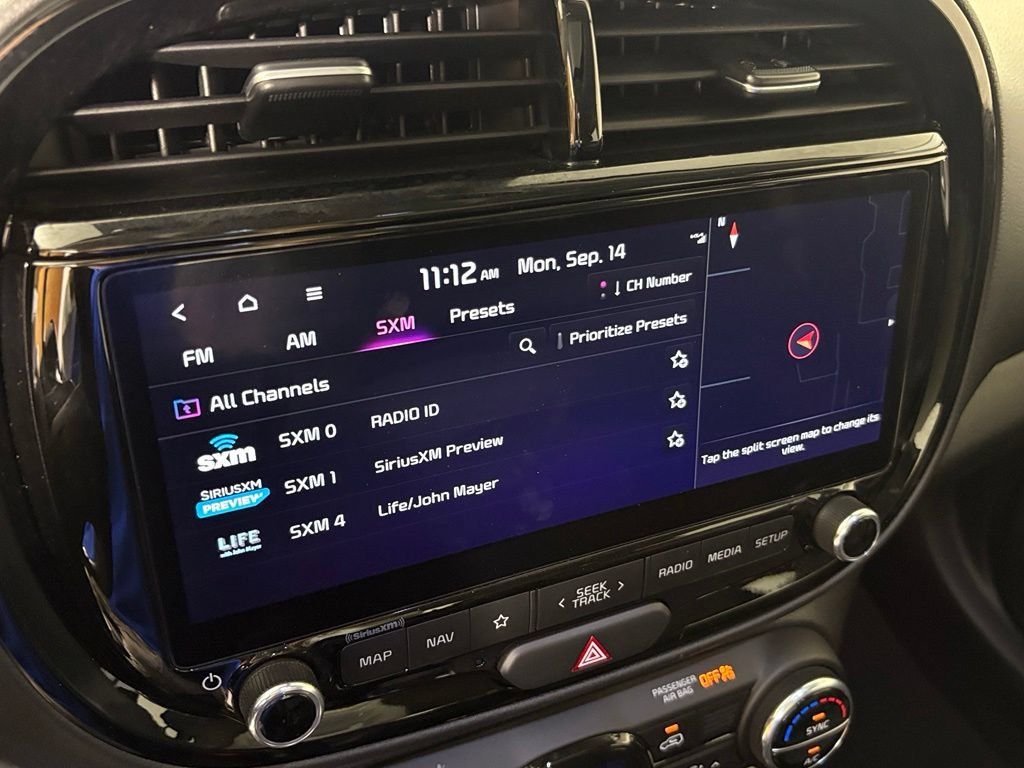 Used 2024 Kia Soul EX FWD image 24