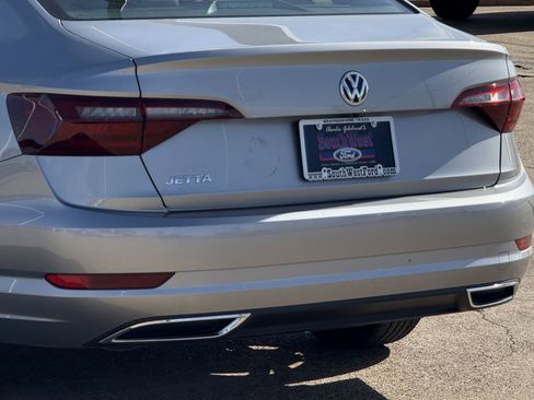 Used 2020 Volkswagen Jetta R-Line image 6