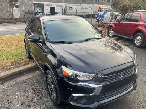 Used 2016 Mitsubishi Outlander Sport SE image 6