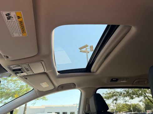 Used 2026 Honda Odyssey EX-L image 13