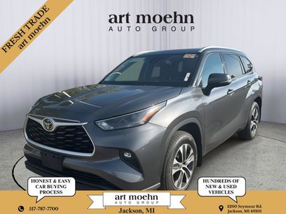 Used 2022 Toyota Highlander XLE