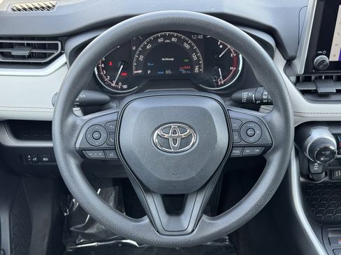 Used 2024 Toyota RAV4 XLE image 23