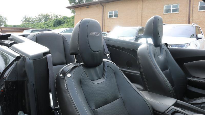 Used 2011 Chevrolet Camaro SS w/ RS Package RWD image 22