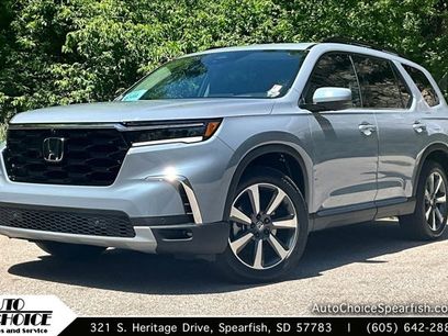 Used 2025 Honda Pilot Elite