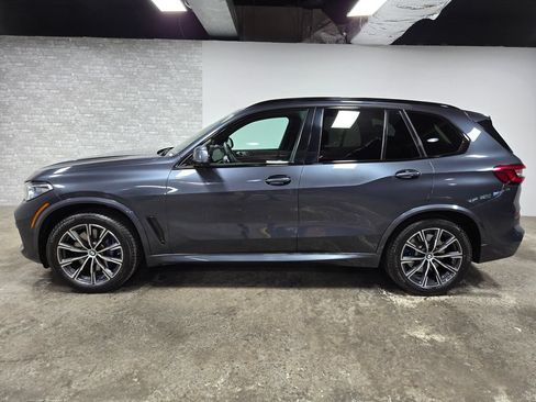 Used 2019 BMW X5 xDrive50i w/ M Sport Package AWD/4WD image 2
