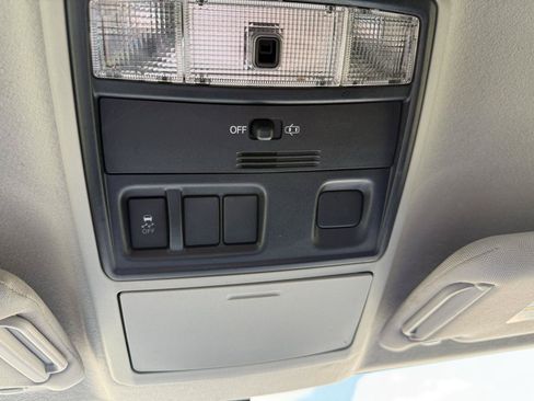 Used 2014 Toyota 4Runner SR5 RWD image 35