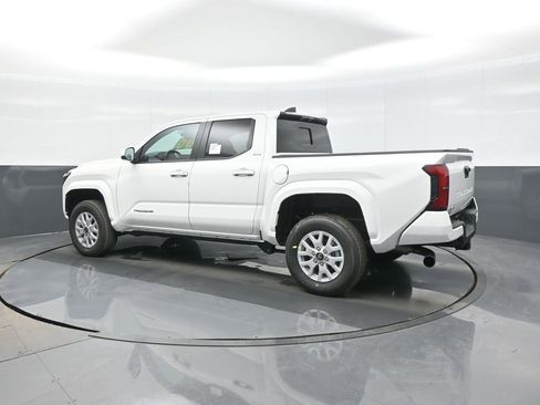 New 2026 Toyota Tacoma SR5 image 5