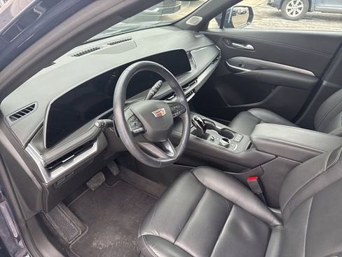 Certified 2024 Cadillac XT4 Premium Luxury w/ Cold Weather Package image 10