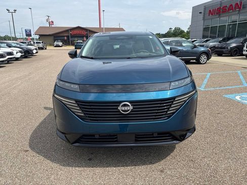New 2026 Nissan Murano Platinum w/ Cargo Package AWD/4WD image 2