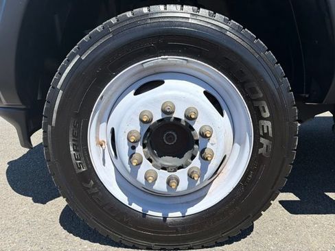 Used 2022 RAM 5500 Tradesman AWD/4WD image 11