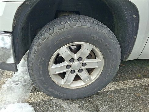 Used 2010 GMC Sierra 1500 SLE w/ Power Pack Plus image 4