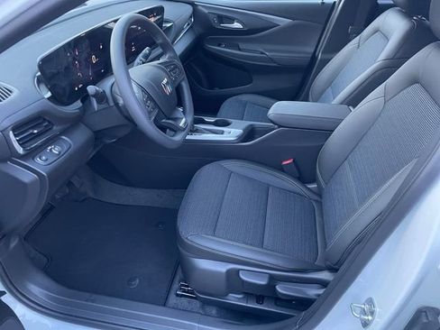 New 2026 Buick Envista Preferred image 9