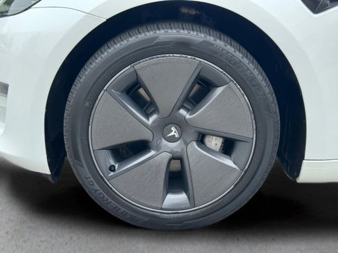 Used 2023 Tesla Model 3 Standard Range RWD image 28
