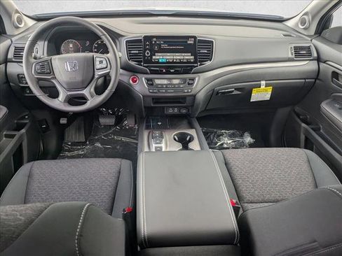 Certified 2025 Honda Ridgeline Sport image 14