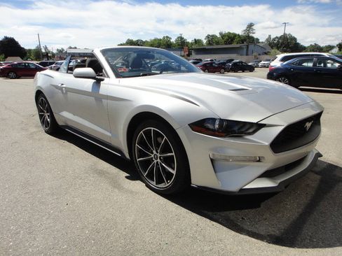 Used 2019 Ford Mustang Convertible w/ Wheel & Stripe Package RWD image 3