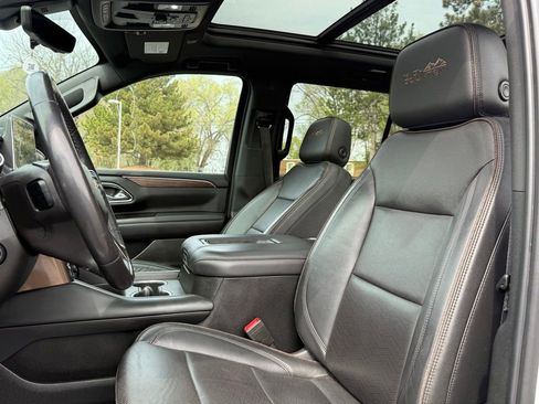 Used 2021 Chevrolet Tahoe High Country w/ Premium Package 2 image 13