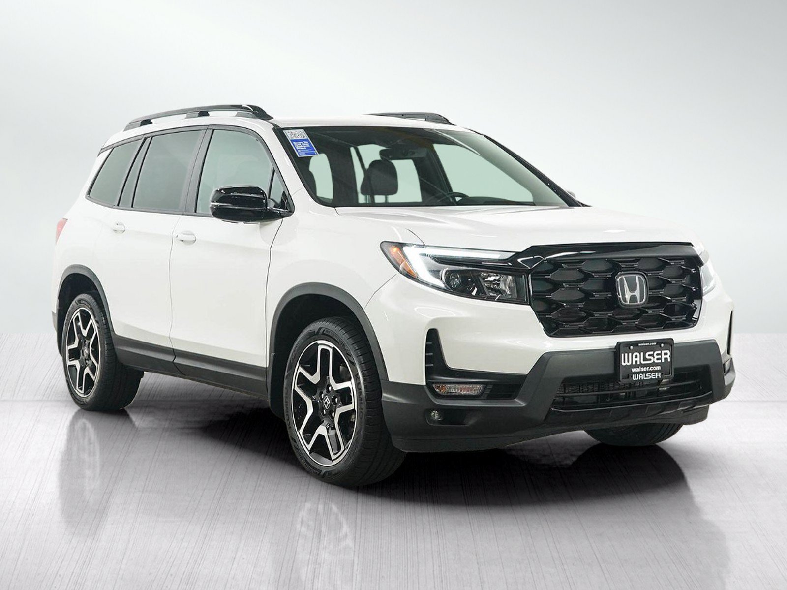 Used 2023 Honda Passport Touring image 7