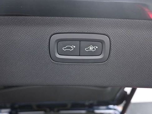 Used 2023 Volvo XC90 B6 Plus w/ Protection Package Premier AWD/4WD image 25