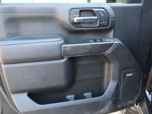 Used 2020 GMC Sierra 2500 AT4 w/ AT4 Premium Package AWD/4WD image 19