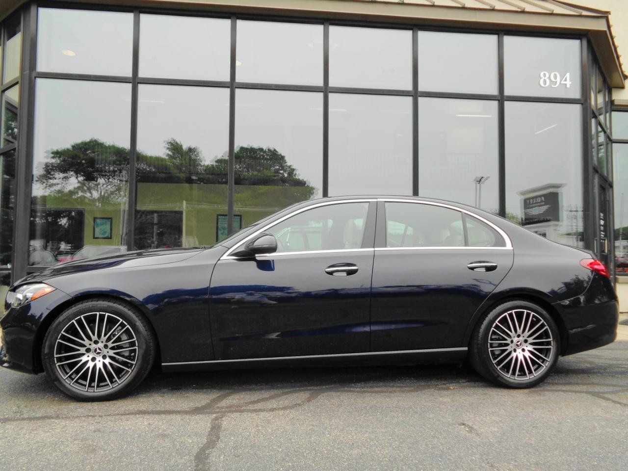 Used 2023 Mercedes-Benz C 300 4MATIC Sedan image 8