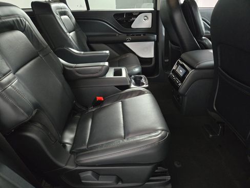 New 2026 Lincoln Aviator Reserve image 18