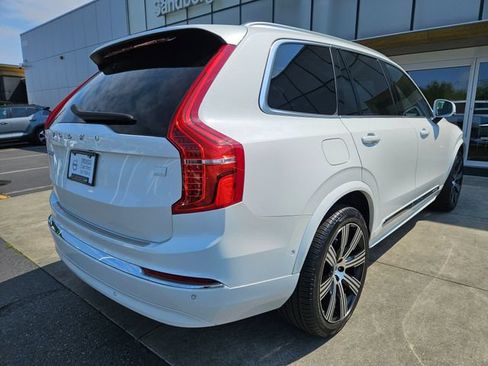 Used 2024 Volvo XC90 T8 Plus AWD/4WD image 5