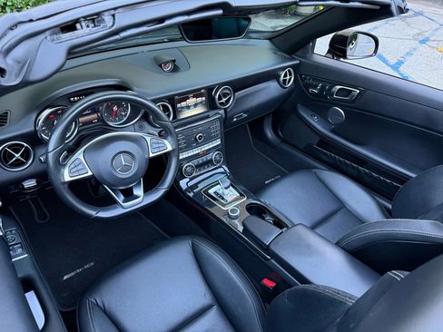 Used 2017 Mercedes-Benz SLC 300 SLC 300 Roadster 2D w/ Premium 2 Package image 22