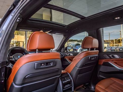 Used 2022 BMW X7 xDrive40i w/ M Sport Package image 43