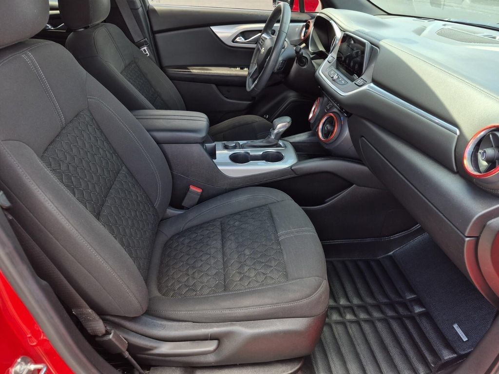Used 2021 Chevrolet Blazer LT FWD image 11