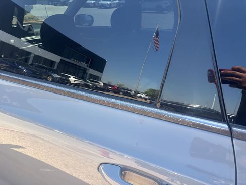 Used 2021 Kia Telluride EX w/ EX Premium Package image 18