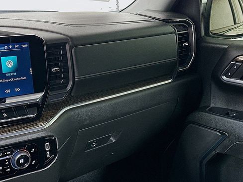 Used 2023 Chevrolet Silverado 1500 LT w/ Z71 Off-Road Package image 21