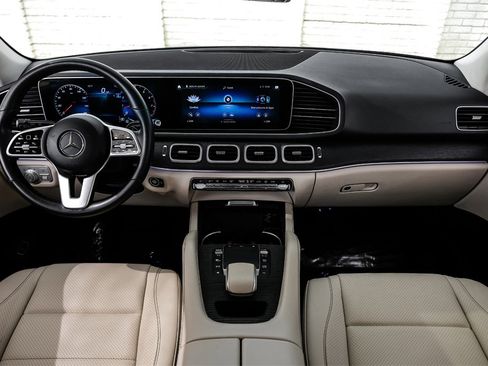 Used 2021 Mercedes-Benz GLE 350 4MATIC w/ 3rd Row Seat Package image 11